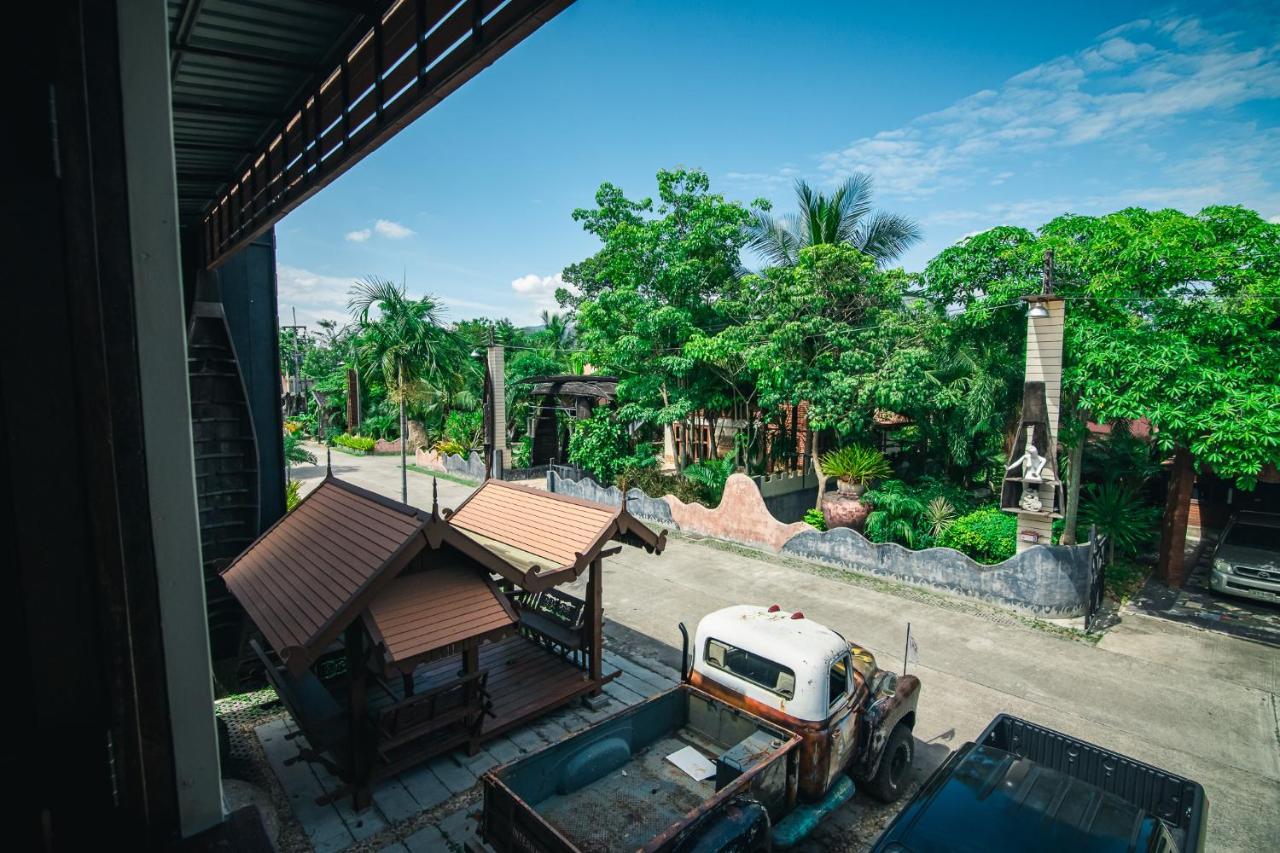 Suankaew​ art​ hostel​ Chonburi Exterior foto